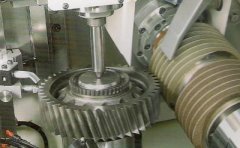 齒輪精加工：磨齒和剃齒各有優點